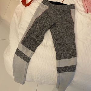 Abercrombie kids leggings